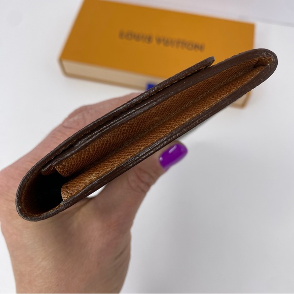Louis Vuitton Porte Carte Credit Wallet - Picture 3 of 15